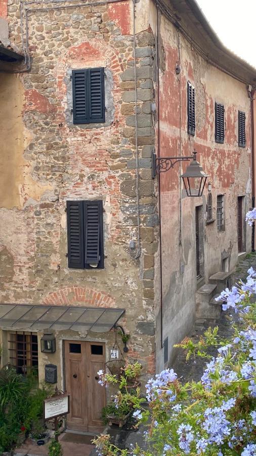 Residenza Buggiano Antica B&B - Charme Apartment In Tuscany Borgo a Buggiano Eksteriør billede