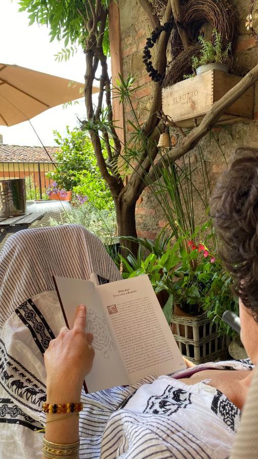 Residenza Buggiano Antica B&B - Charme Apartment In Tuscany Borgo a Buggiano Eksteriør billede