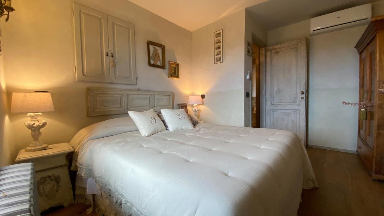 Residenza Buggiano Antica B&B - Charme Apartment In Tuscany Borgo a Buggiano Eksteriør billede