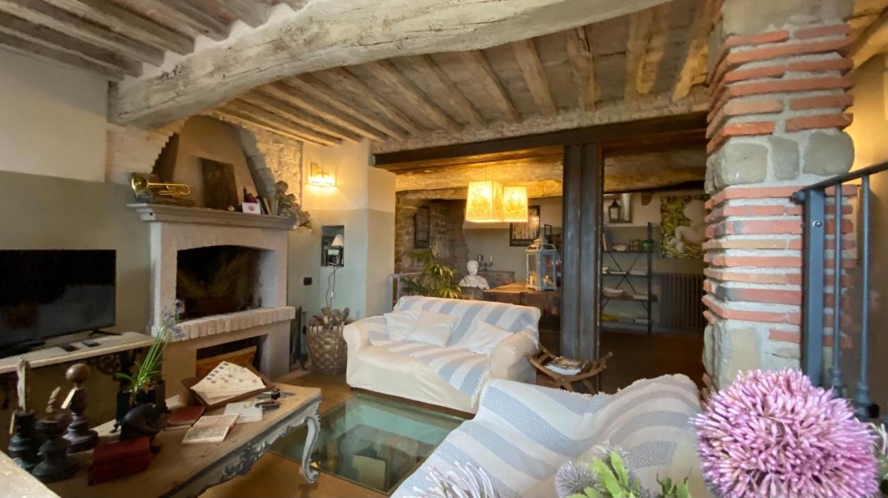 Residenza Buggiano Antica B&B - Charme Apartment In Tuscany Borgo a Buggiano Eksteriør billede