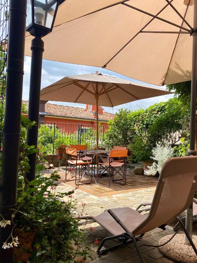 Residenza Buggiano Antica B&B - Charme Apartment In Tuscany Borgo a Buggiano Eksteriør billede
